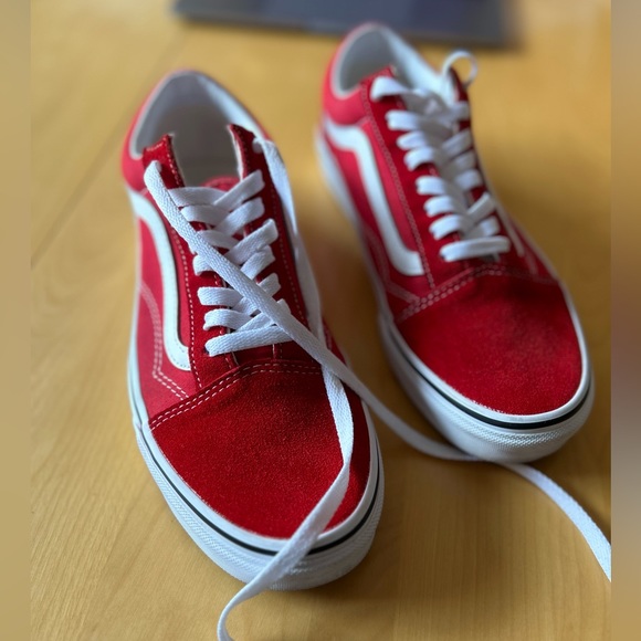 Red Vans 100% original Old Skool - Picture 1 of 6